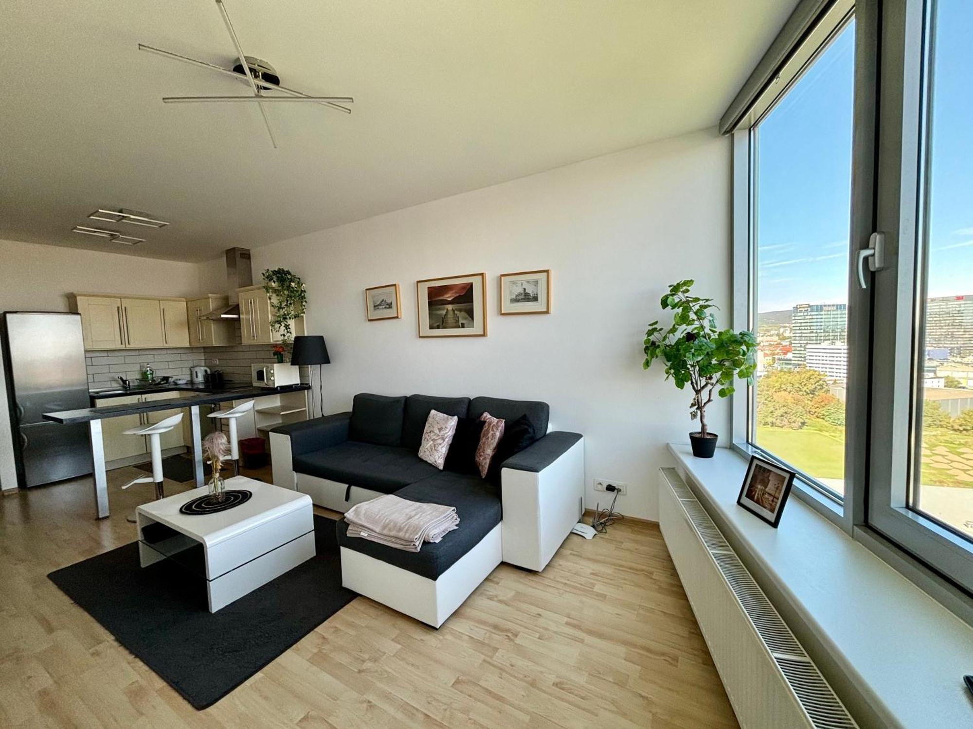 Appartamento Three Towers With Beautiful View And Parking! Bratislava Esterno foto
